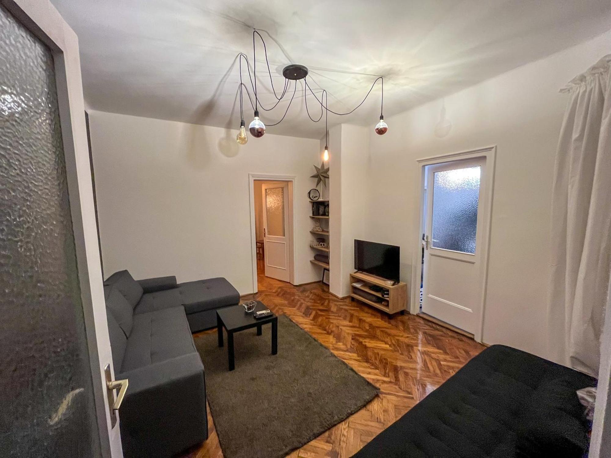 Two Bedroom Apartment Near Slavija Square Belgrade Exterior photo
